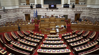 Βουλή: υπερψηφίστηκε το νομοσχέδιο για τον Αλιευτικό Κώδικα