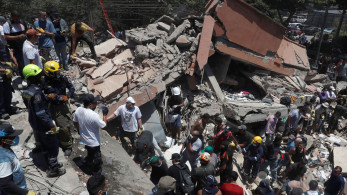 Παναμάς: εικόνες καταστροφής από τα 7,7 Ρίχτερ, κατέρρευσαν κτήρια και δρόμοι