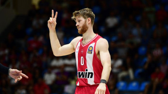 Ολυμπιακός: Ο Γουόκαπ κοινοποίησε μονομερή έγγραφη καταγγελία ζητώντας αναίτια την αποδέσμευσή του