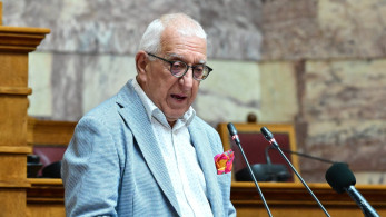 Παραδόθηκε στον Νικήτα Κακλαμάνη η έκθεση του Ελεγκτικού Συνεδρίου για το 2025