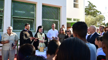 Στο 2ο δημοτικό σχολείο Άνω Λιοσίων ο Μητσοτάκης: Αξίζετε το καλύτερο (photos και video)
