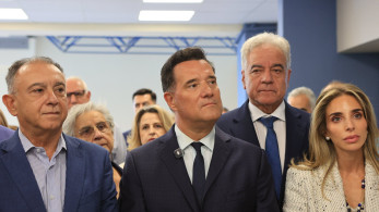 Ο Άδωνις Γεωργιάδης φώναξε μαζί με συνδικαλιστές συνθήματα - «Επιτέλους, λίγη συμμορία μιζέριας» (video)