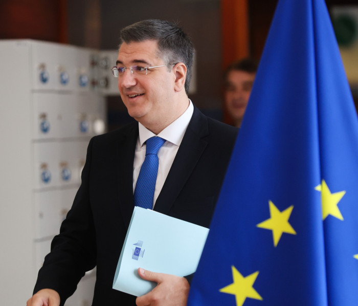 Ευρωπαϊκή Επιτροπή: Πού βρίσκεται η Ελλάδα στον χάρτη της οδικής ασφάλειας