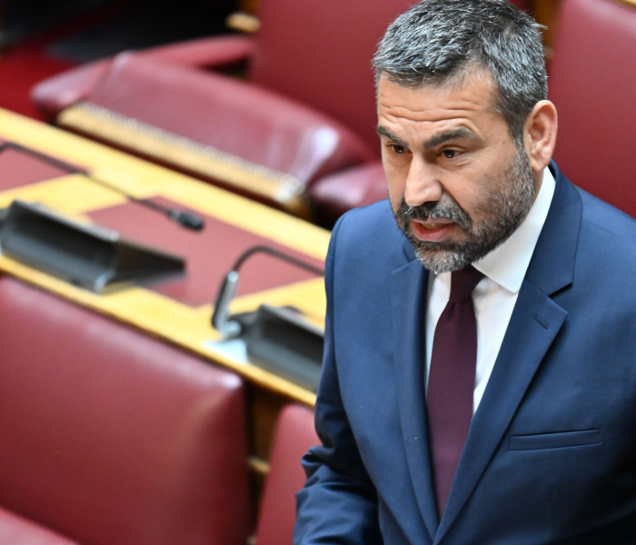 Δράμα: πολίτης καταγγέλλει ότι ο βουλευτής Νικολαΐδης (ΠΑΣΟΚ) του «έκλεψε» το σπίτι σε πλειστηριασμό - Αμηχανία Ανδρουλάκη