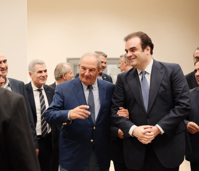 Το τετ α τετ Πιερρακάκη – Καραμανλή και τα μηνύματα της Ξάνθης