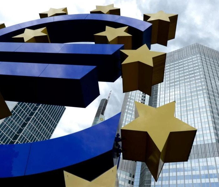ΕΚΤ: αναμένεται «πάγωμα» επιτοκίων στο 2,5%